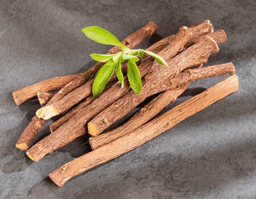 foods that lower testosterone levels in females | Licorice Root